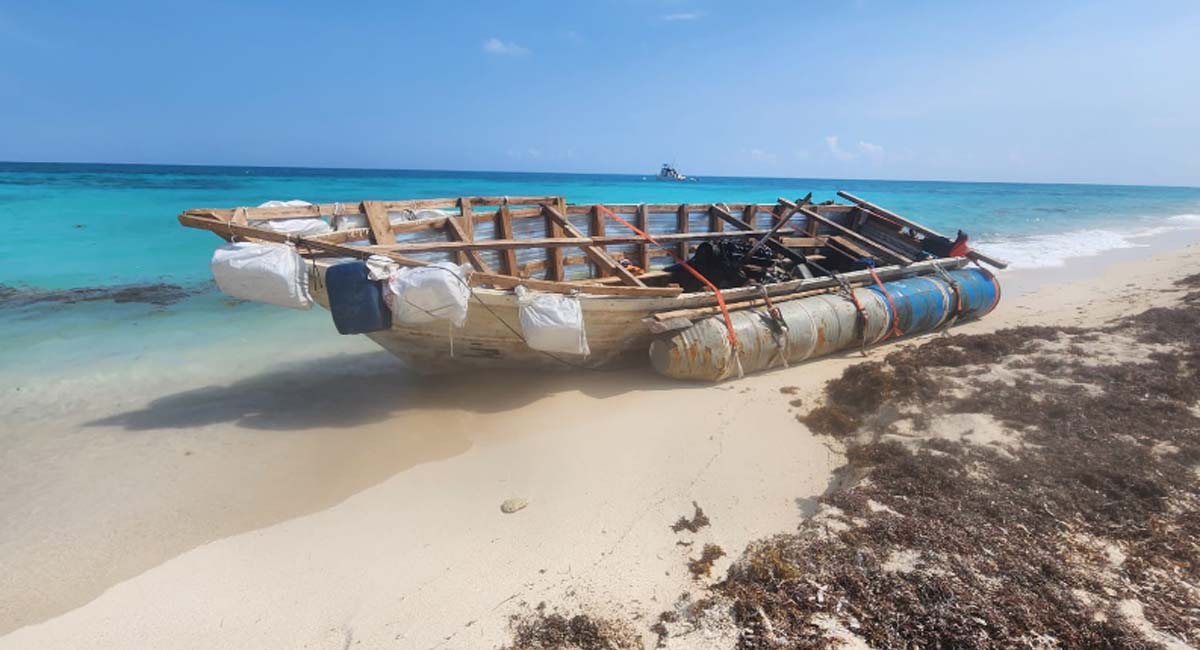 Detenidos 20 balseros cubanos que desembarcaron en el Parque Nacional Dry Tortugas