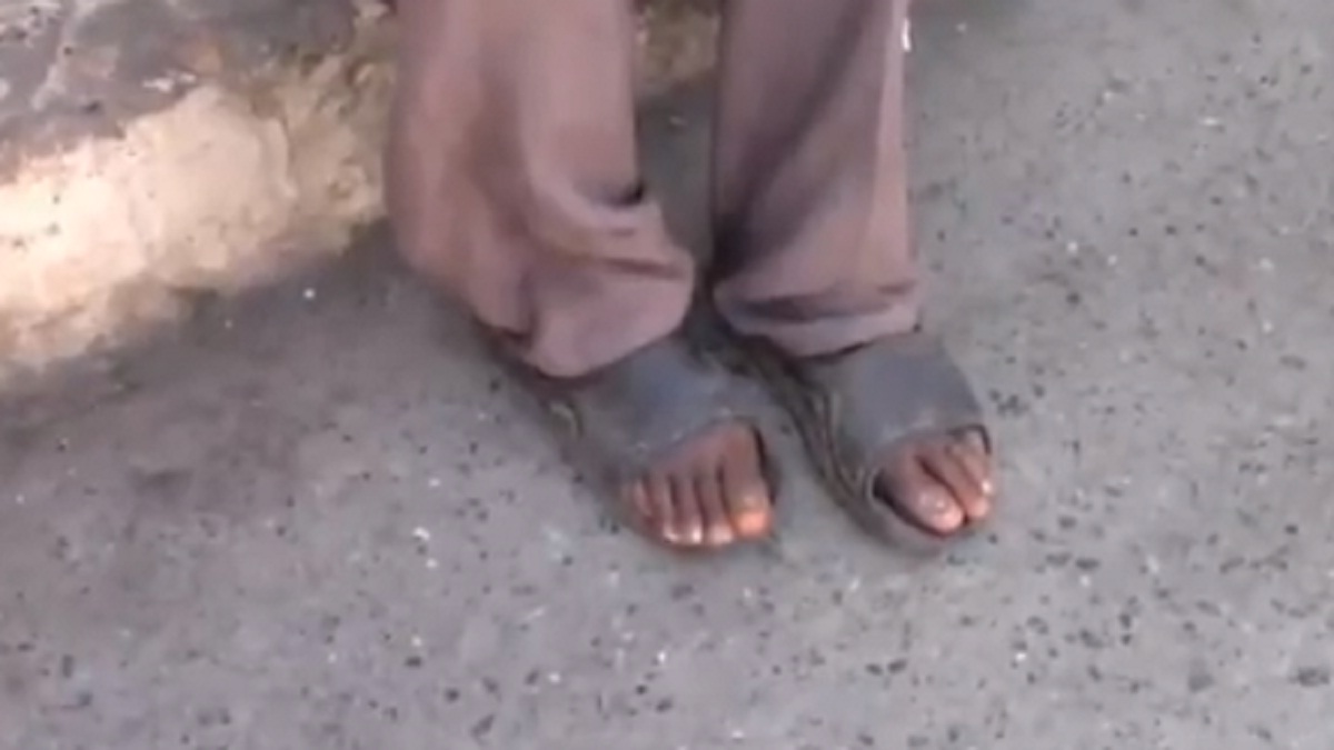 Cubanos en miseria tienen apenas un par de calzados (+VIDEO)