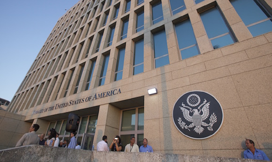 Falla eléctrica obliga al cierre de la Embajada de EEUU en La Habana al menos por dos días