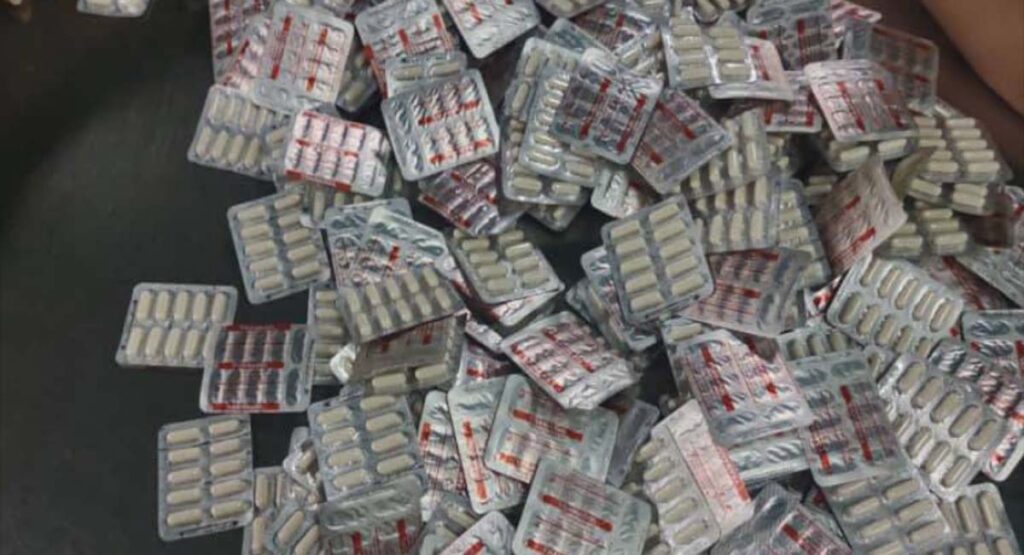 Detienen tres personas en Holguín que presuntamente traficaban con medicamentos controlados desde México