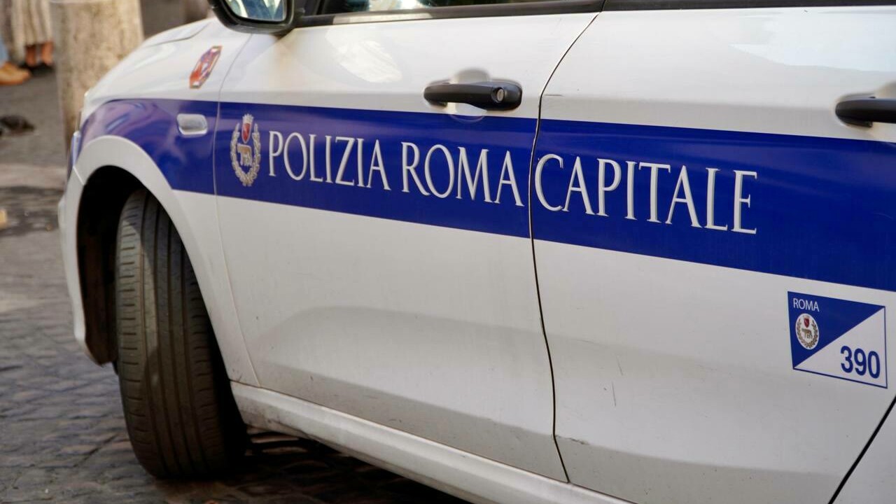 Cubano es arrestado por robarse una cartera en un restaurante, en Roma, capital de Italia.