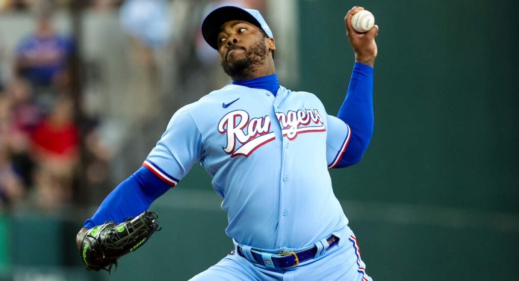 Aroldis Chapman llegó a los 100 ponches en la temporada