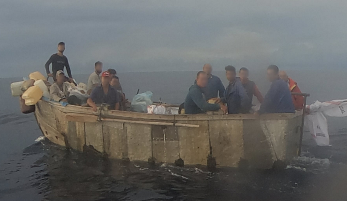 Guardia Costera de EEUU repatrió a 15 balseros cubanos