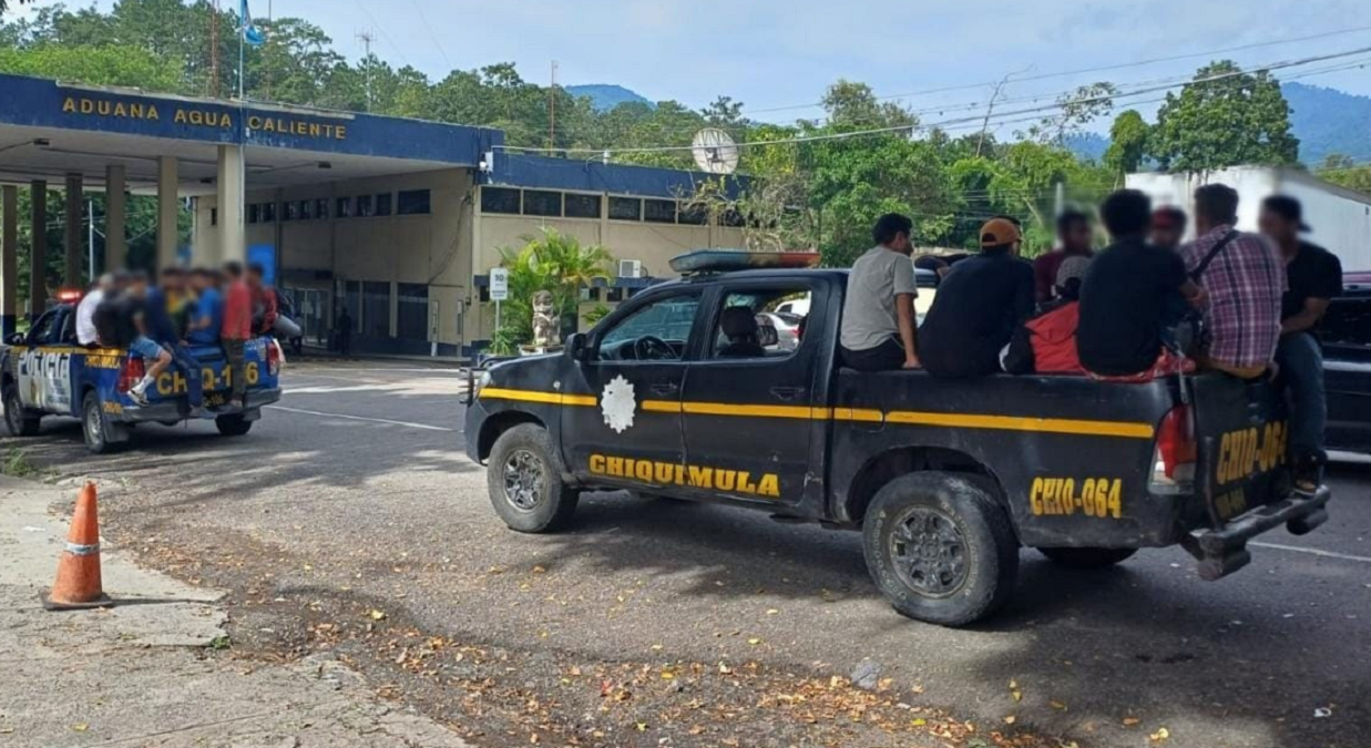 Seis migrantes cubanos detenidos en Guatemala