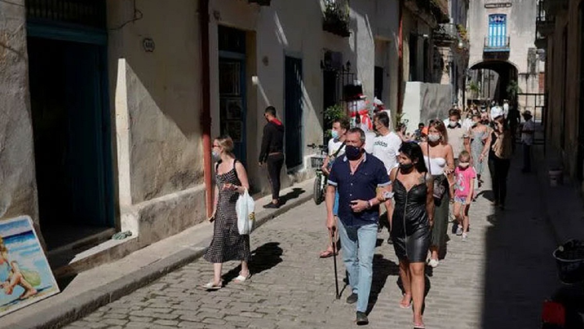 Gobierno de Canadá advierte a sus turistas a tener precaución al viajar a Cuba