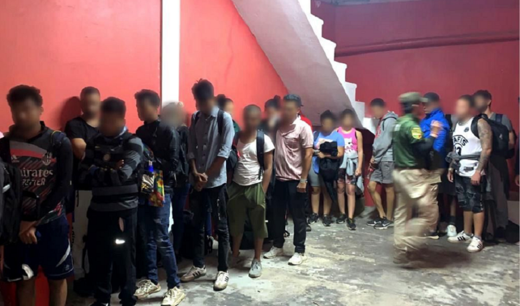 Detenidos 66 migrantes cubanos en México