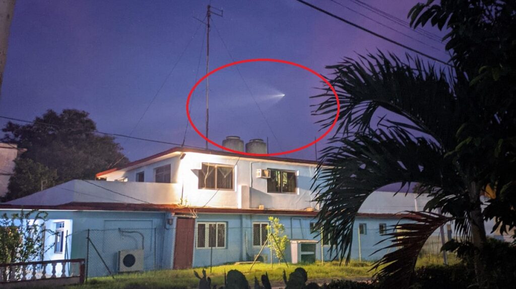 ¿OVNI en Guantánamo? Cubanos graban extraña luz en el cielo (+VIDEO)