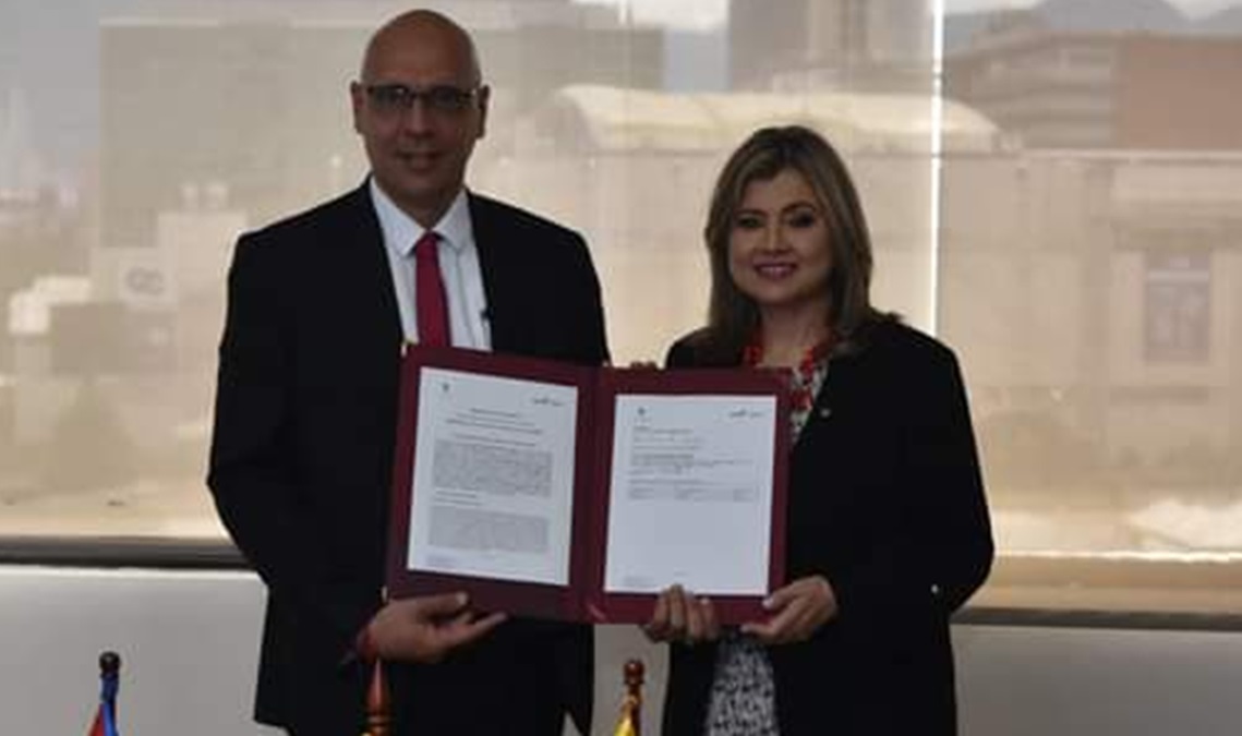 Colombia y Cuba firman memorando de colaboración en la educación y los colombianos se preocupan por un adoctrinamiento