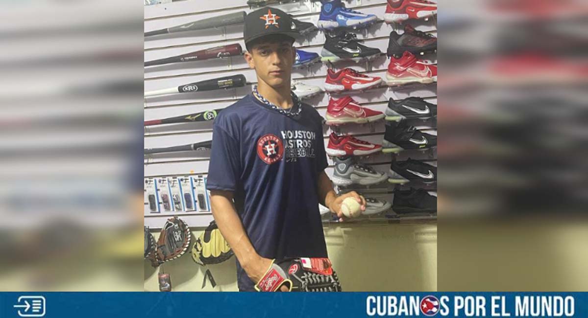 Talentoso pelotero cubano huye del país y llega a República Dominicana