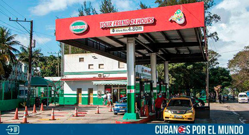 El régimen de Cuba anunció el lunes que el costo de la gasolina se disparará más de un 500% desde el 1 de febrero, como una de las medidas adoptadas para, según los comunistas, “reducir el elevado déficit fiscal”. 