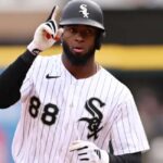 Luis Robert, en el podio de los mejores jardineros centrales de la MLB
