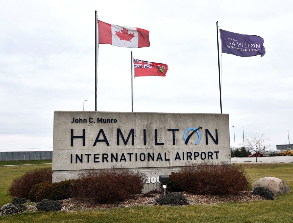 Hombre proveniente de Cuba en vuelo de Air Transat es arrestado