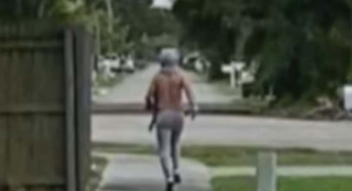 Policía de Miami-Dade busca a acosador sexual de mujeres: se manosea frente a ellas