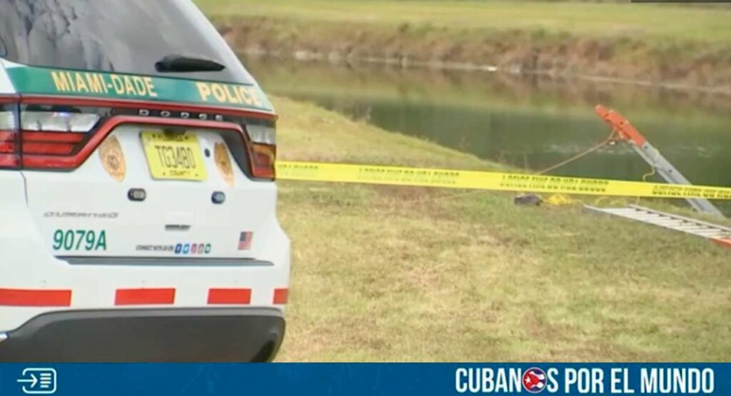Las autoridades de Miami-Dade están llevando a cabo una investigación tras el hallazgo del cadáver de un individuo en un río cercano al Jackson South Medical Center, ubicado al suroeste del condado de Miami-Dade.