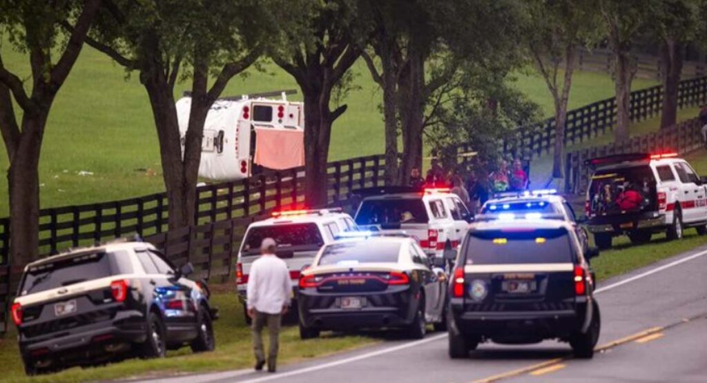 Ocho muertos y casi 50 heridos dejó un accidente de autobús en Florida