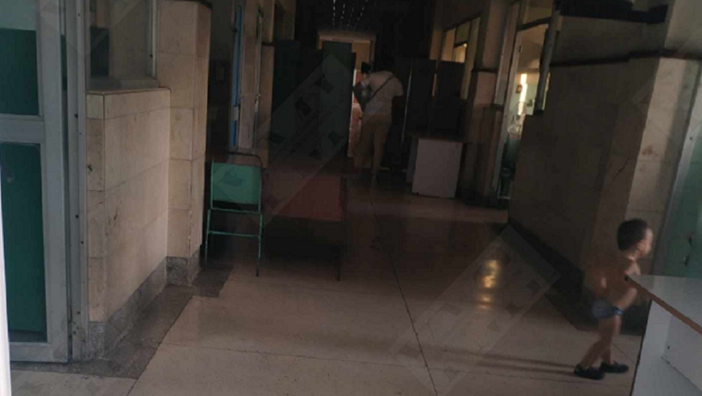 Publican imágenes del hospital infantil “La Colonia” en medio de un apagón