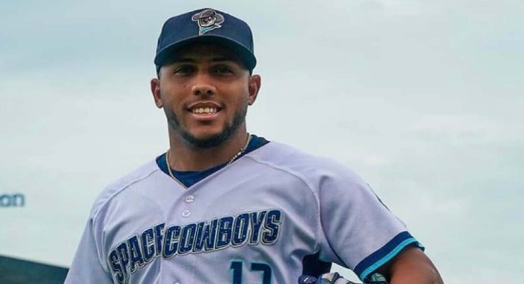 Pelotero cubano, Pedro León, fue promovido a las Grandes Ligas