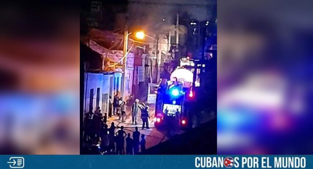 Este lunes se reportó el incendio de una vivienda en Matanzas que habría sido ocasionado por la presunta explosión de una moto eléctrica que se encontraba en el lugar.
