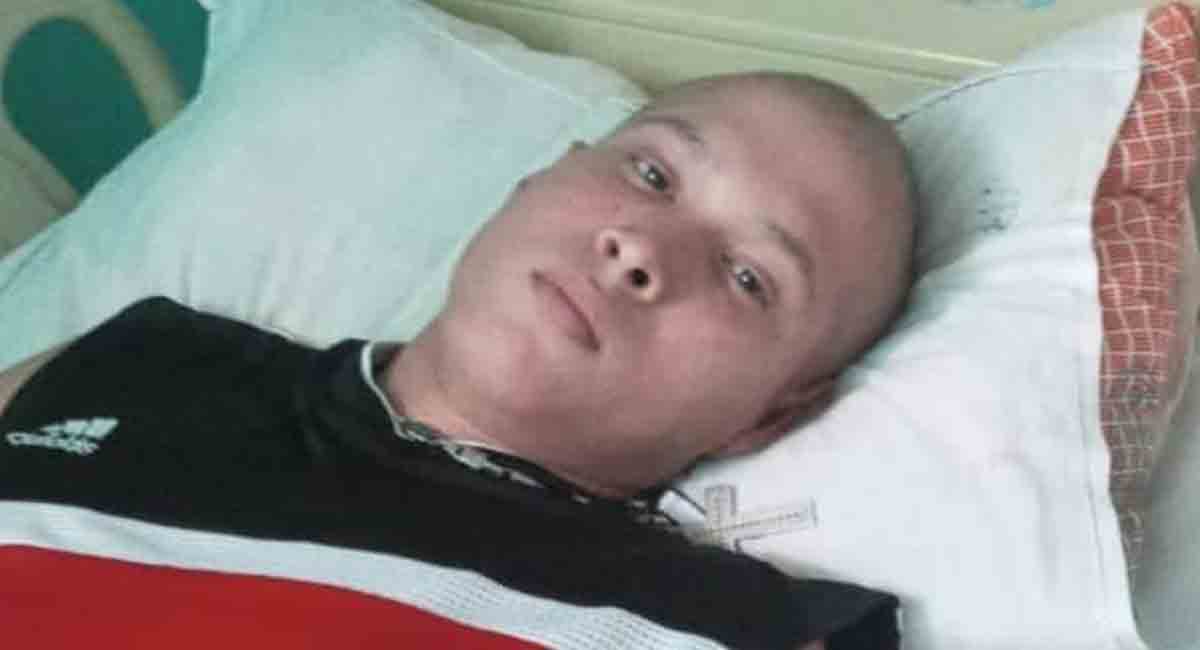Piden ayuda con tratamiento de quimioterapia para joven cubano con cáncer