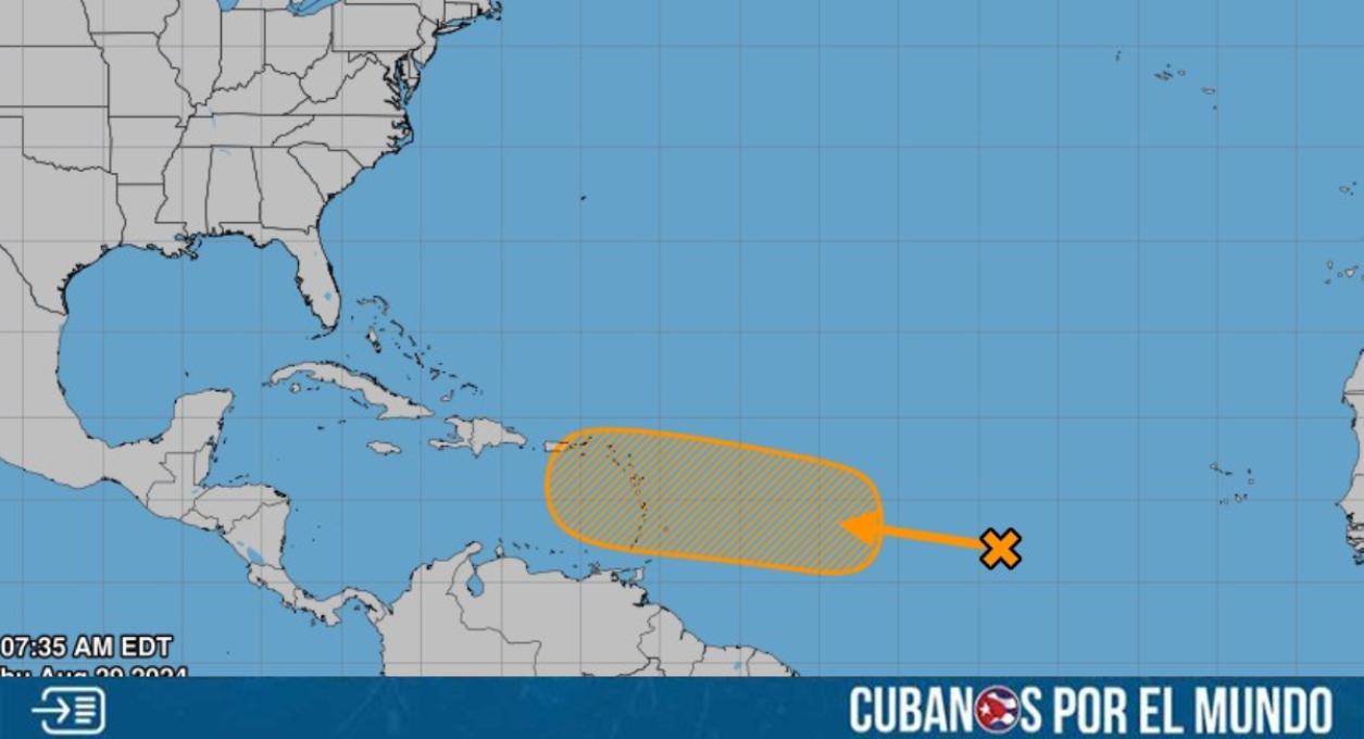 Tras el paso del potente huracán Ernesto, categoría 2, la marea en el océano Atlántico permanece en calma desde hace unos días, sin embargo, los meteorólogos se encuentran monitoreando las posibles alteraciones que puedan estar por pasar, ante una ola tropical que pudiera llegar a Cuba y la Florida.