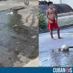 Captan a niños jugando sobre aguas albañales en Santiago de CubaCaptan a niños jugando sobre aguas albañales en Santiago de Cuba
