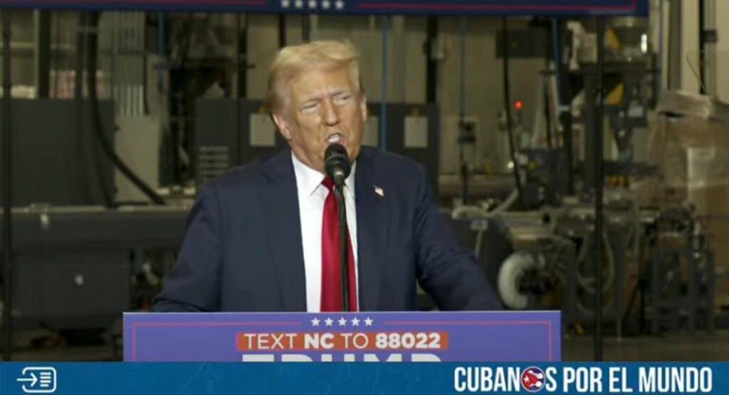 El expresidente de Estados Unidos, Donald Trump, aseguró que si resulta ganador en las venideras elecciones presidenciales pondrá fin al programa de parole humanitario y a la aplicación de teléfono celular CBP One, que fueron puestos en marcha por la administración de Joe Biden.