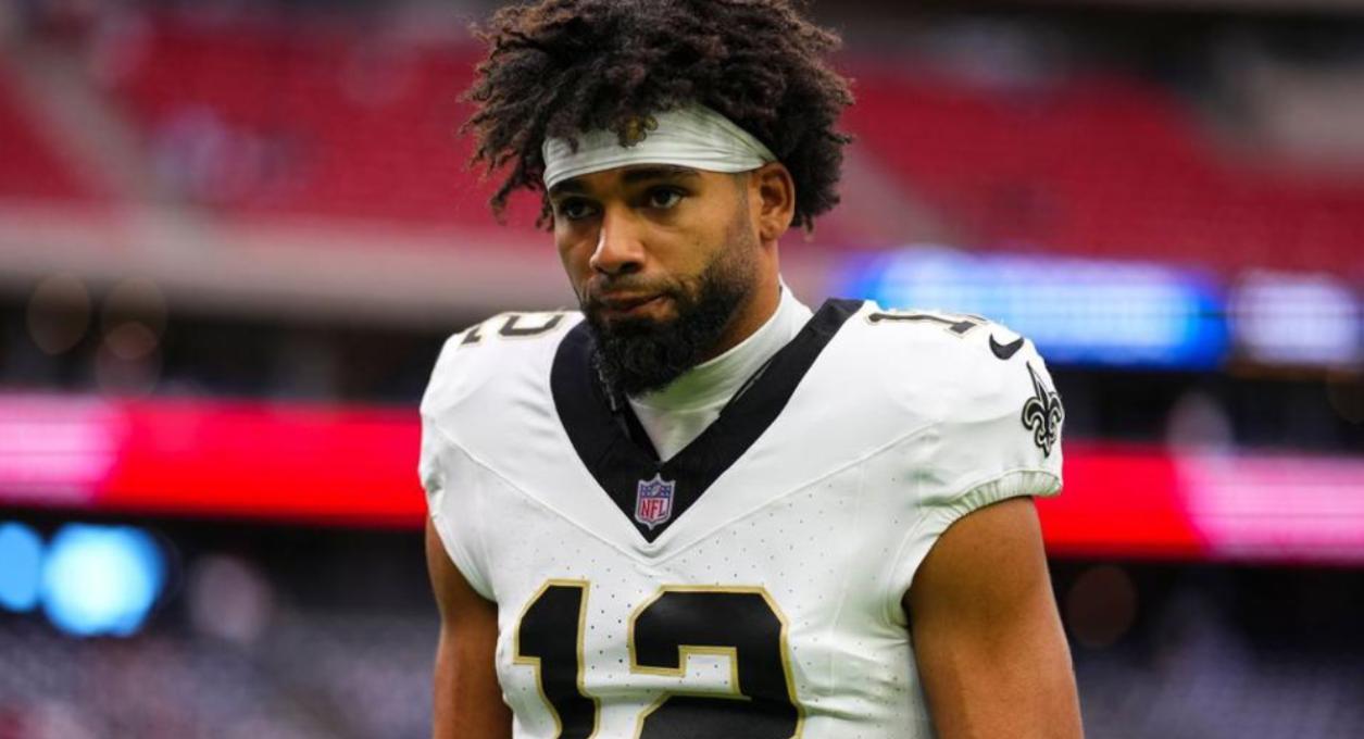El equipo de la NFL, los New Orleans Saints, informaron esta semana que el jugador de origen cubano, Chris Olave estará fuera del campo tras sufrir una conmoción cerebral.