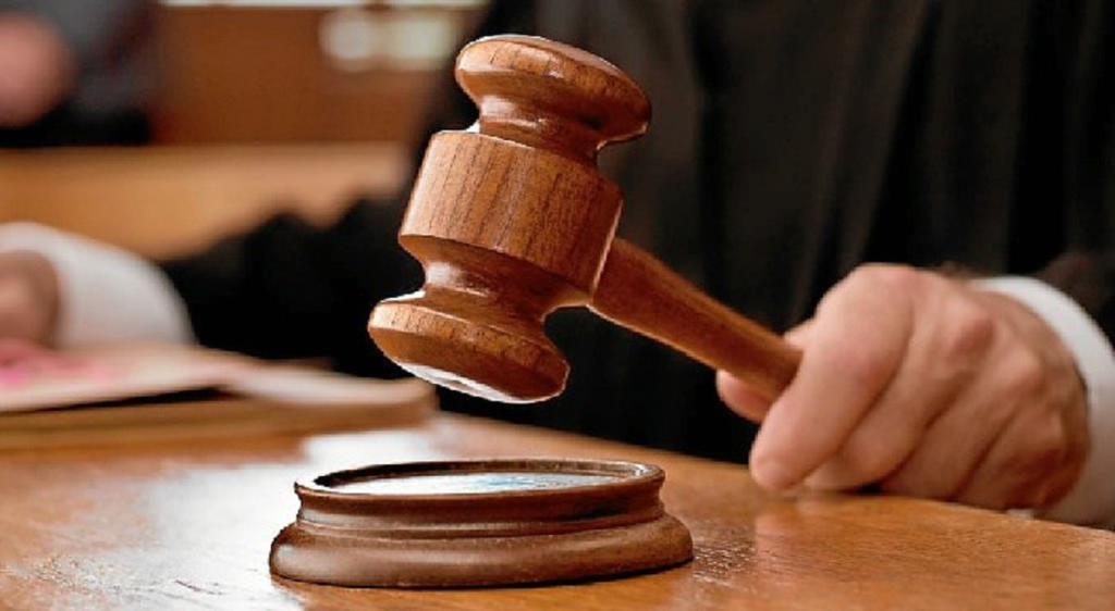 Atracador de banco en Miami le pide al juez que le de la pena máxima porque le gusta la vida que lleva en prisión