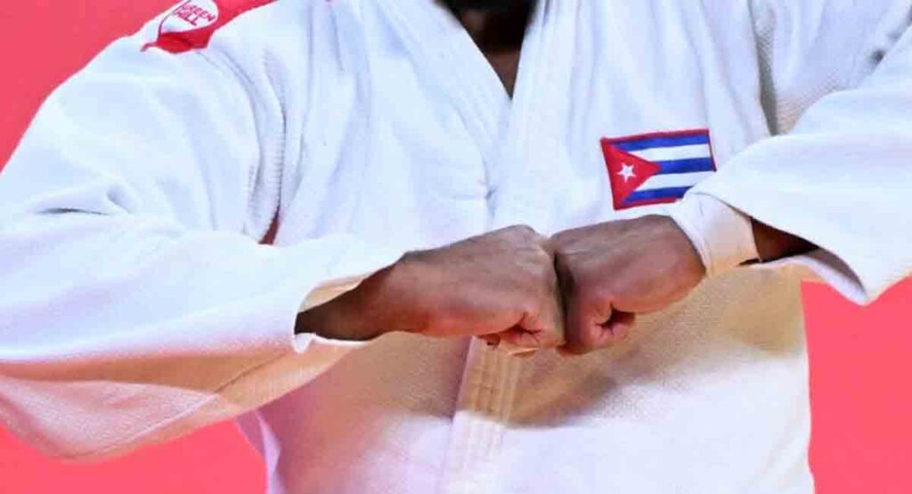 Judocas cubanos abandonan delegación en Chile y piden asilo en ese país