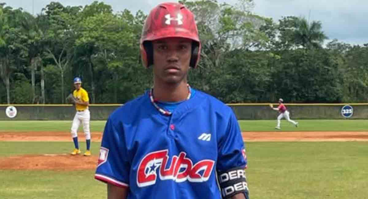 Joven pelotero cubano busca cumplir su sueño tras dejar la isla comunista