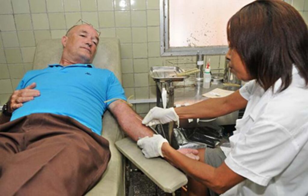 Régimen cubano admite que venderá hemoderivados a otros países