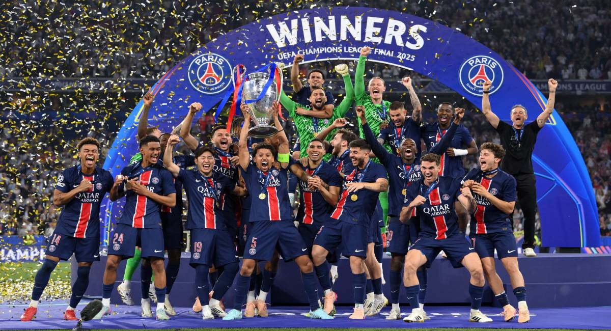 El Paris Saint-Germain (PSG) se coronó campeón de Europa por primera vez en su historia tras aplastar 5-0 al Inter de Milán en una final de la UEFA Champions League que quedará grabada como una de las más dominantes en la historia del torneo.