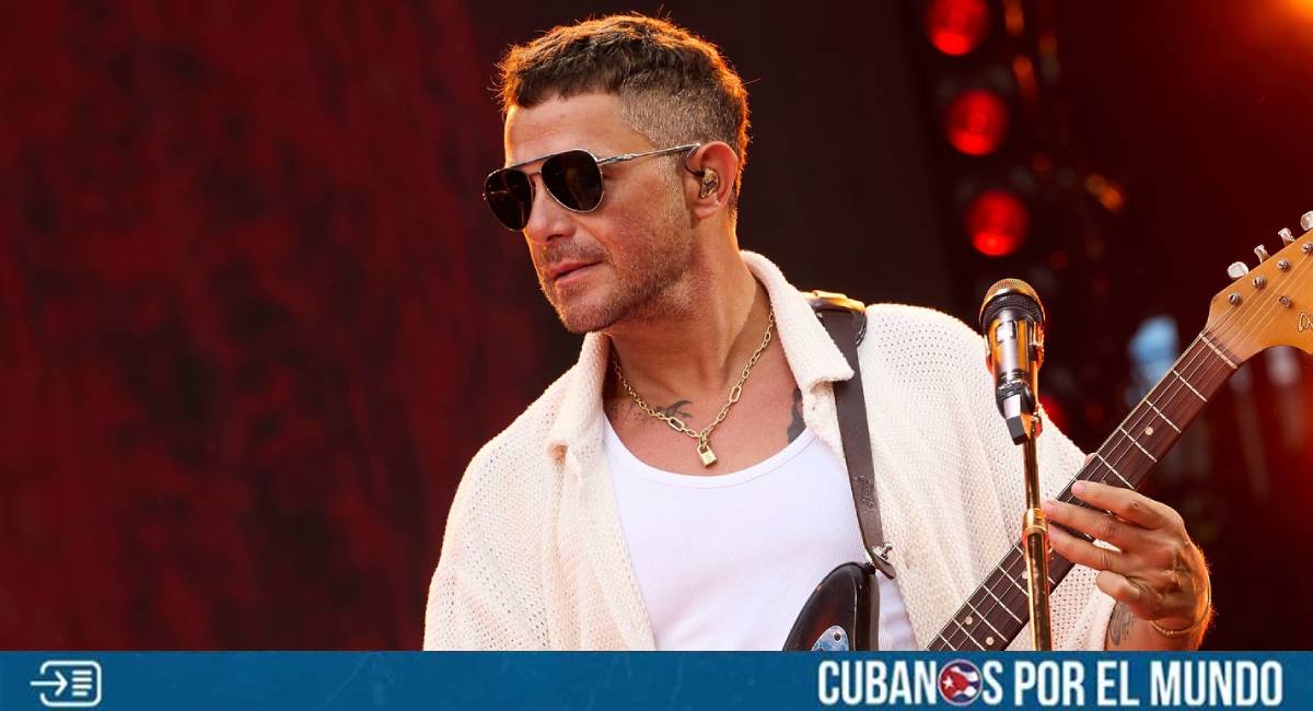 El reconocido cantautor español Alejandro Sanz manifestó su solidaridad con los jóvenes cubanos que encabezan un movimiento de protesta a escala nacional en respuesta al aumento de tarifas decretado por ETECSA, el monopolio estatal de telecomunicaciones.