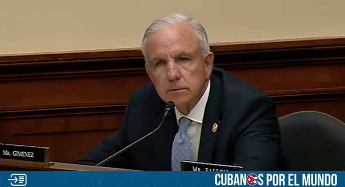 El congresista de origen cubano, Carlos Giménez, reiteró su denuncia en contra de las agencias de viajes a Cuba con sede en Estados Unidos que tienen vínculos con el régimen comunista de La Habana.