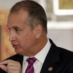 Díaz-Balart celebra deportación de represores del regimen y asegura que no tienen cabida en EE.UU.