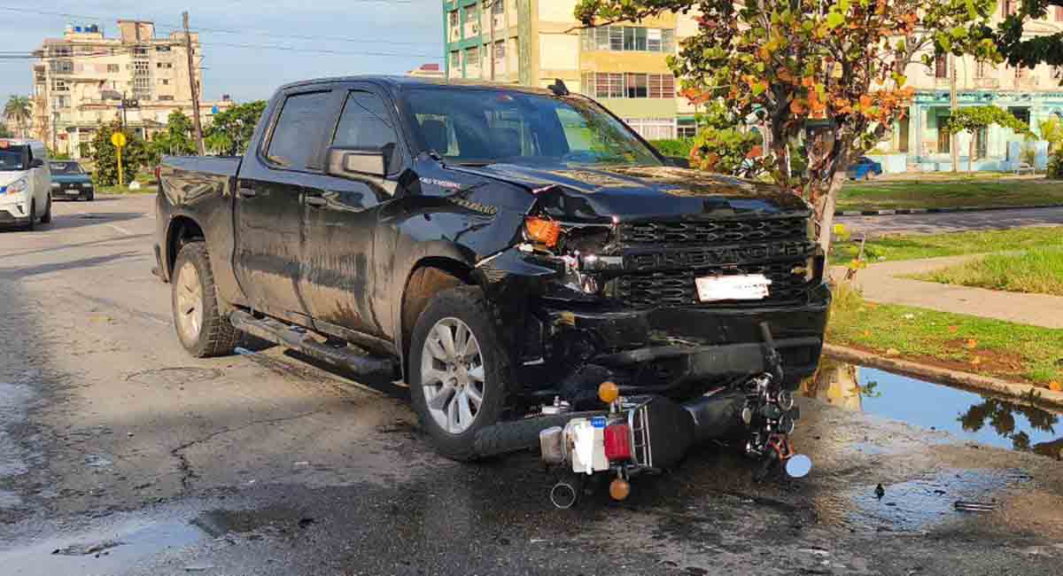 Un motorista herido tras accidente de tránsito en La Habana