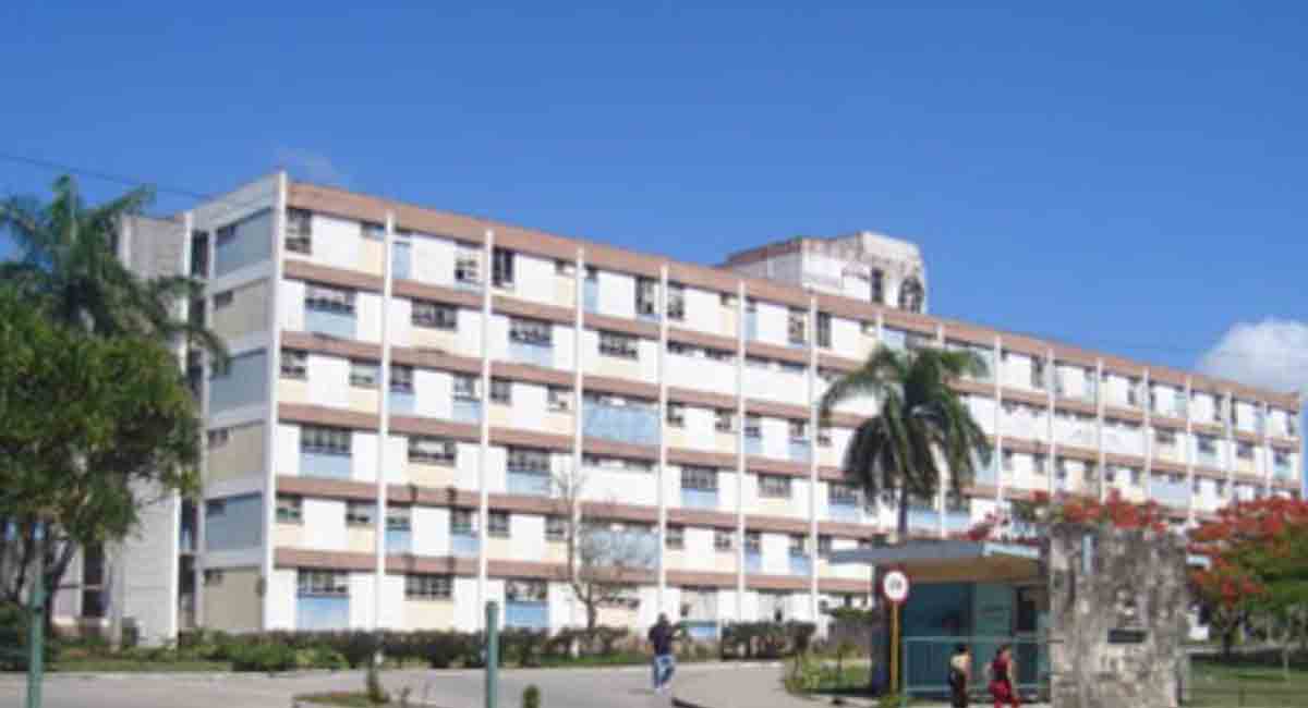 Colapsa aún más el hospital de Holguín tras paso del huracán: queda sin luz ni agua