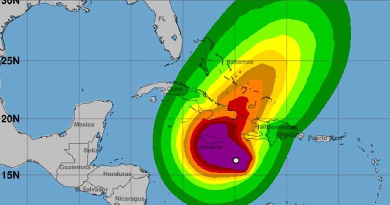 Alertan que Melissa podría pasar por Cuba como huracán categoría 4 o 5