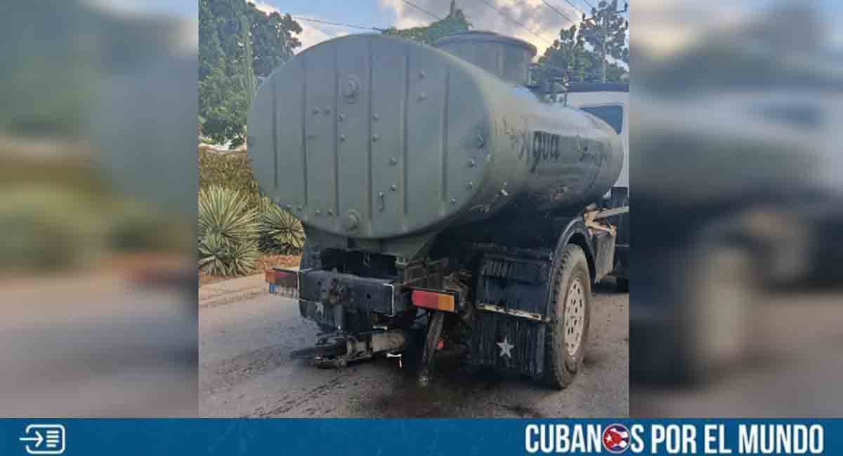 La Habana: Pipero impacta contra una bicimoto y luego se da a la fuga