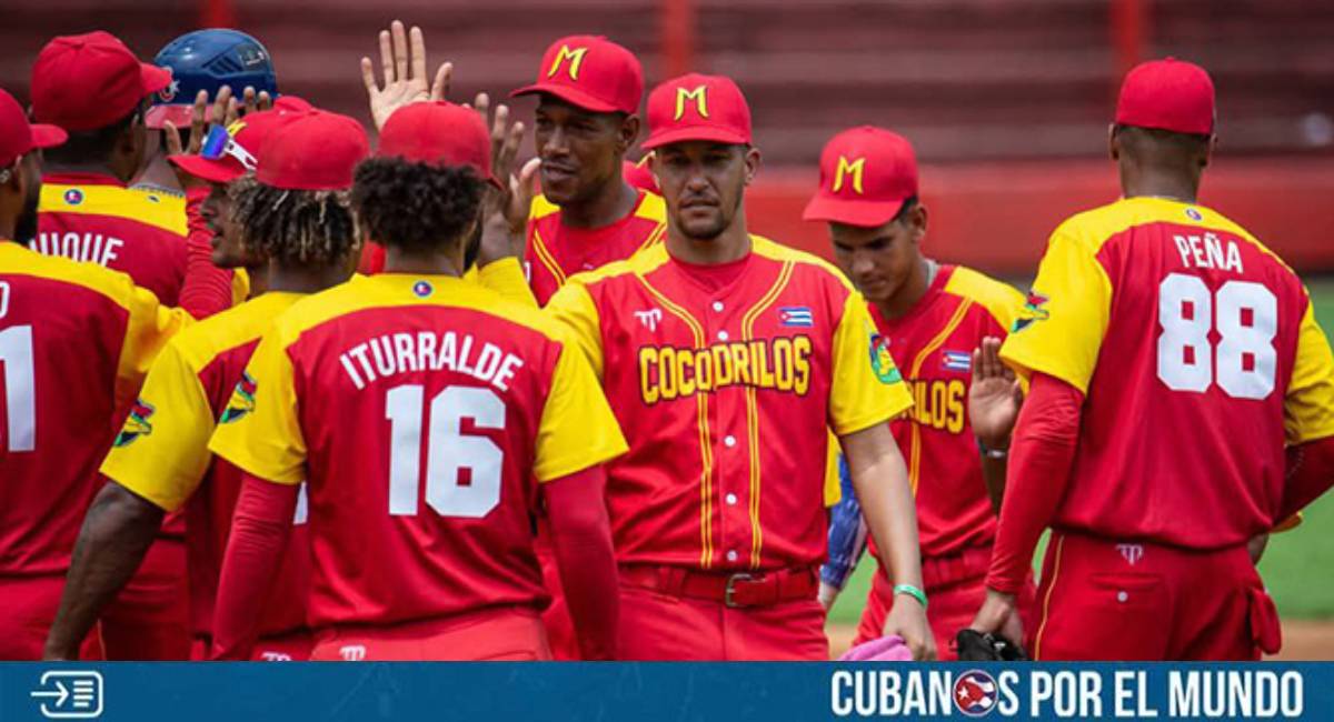 El encuentro previsto para este miércoles 26 de noviembre entre los Cocodrilos de Matanzas y los Toros de Camagüey, correspondiente a la Serie Nacional de Béisbol, fue cancelado luego de que el equipo matancero denunciara un robo masivo dentro de sus áreas de uso en el estadio.