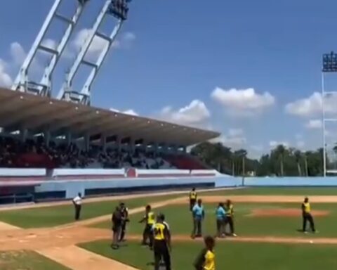 Apagón del régimen apaga el béisbol: peloteros no pudieron descasar y suspenden el juego de la Serie Nacional