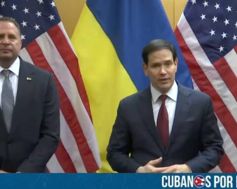 El secretario de Estado de Estados Unidos, Marco Rubio, aseguró estar “muy optimista” con la posibilidad de alcanzar un acuerdo de paz para Ucrania en un plazo breve, tras una jornada de negociaciones cerradas con la delegación ucraniana en Ginebra, Suiza.