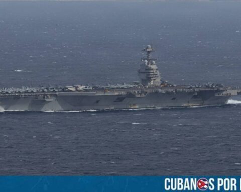 El portaaviones nuclear USS Gerald R. Ford (CVN-78), el buque de guerra más avanzado y grande del mundo, ha cruzado las aguas del Atlántico para ingresar al área de responsabilidad del Comando Sur de Estados Unidos (USSOUTHCOM), marcando un hito en la escalada de la guerra antidrogas impulsada por el presidente Donald Trump.