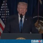 El presidente de Estados Unidos, Donald Trump, reaccionó al tiroteo que dejó gravemente heridos a dos miembros de la Guardia Nacional en las inmediaciones de la Casa Blanca, calificando el hecho como “un acto de terrorismo”.