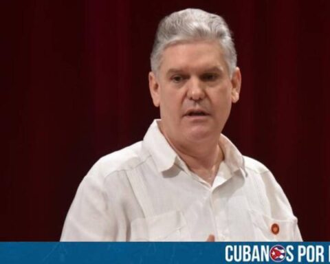 La dictadura castrista condenó a Alejandro Miguel Gil Fernández a cadena perpetua por los supuestos delitos de espionaje y corrupción.