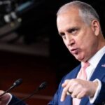 Un artículo de opinión publicado en Newsweek por el congresista cubanoamericano Mario Díaz-Balart y el parlamentario sueco Markus Wiechel reavivó la discusión internacional sobre el historial de vínculos del régimen cubano con organizaciones terroristas.