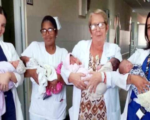 Nacimiento de trillizos coincide con el de mellizos en hospital de La Habana