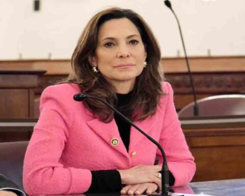 María Elvira Salazar exige la liberación de los presos políticos en Venezuela