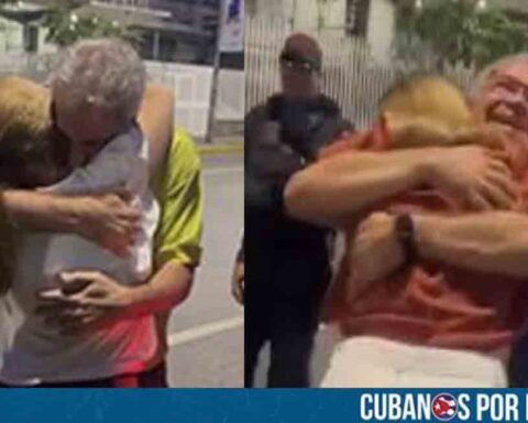 Así fue el emotivo reencuentro con la familia de dos presos políticos liberados en Venezuela