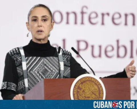 La presidenta comunista de México, Claudia Sheinbaum, confirmó este martes que su gobierno y la empresa estatal Petróleos Mexicanos (Pemex) han detenido temporalmente los envíos de petróleo a Cuba, en medio de escrutinio internacional sobre la política energética mexicana hacia la isla caribeña y posibles presiones externas de Estados Unidos.